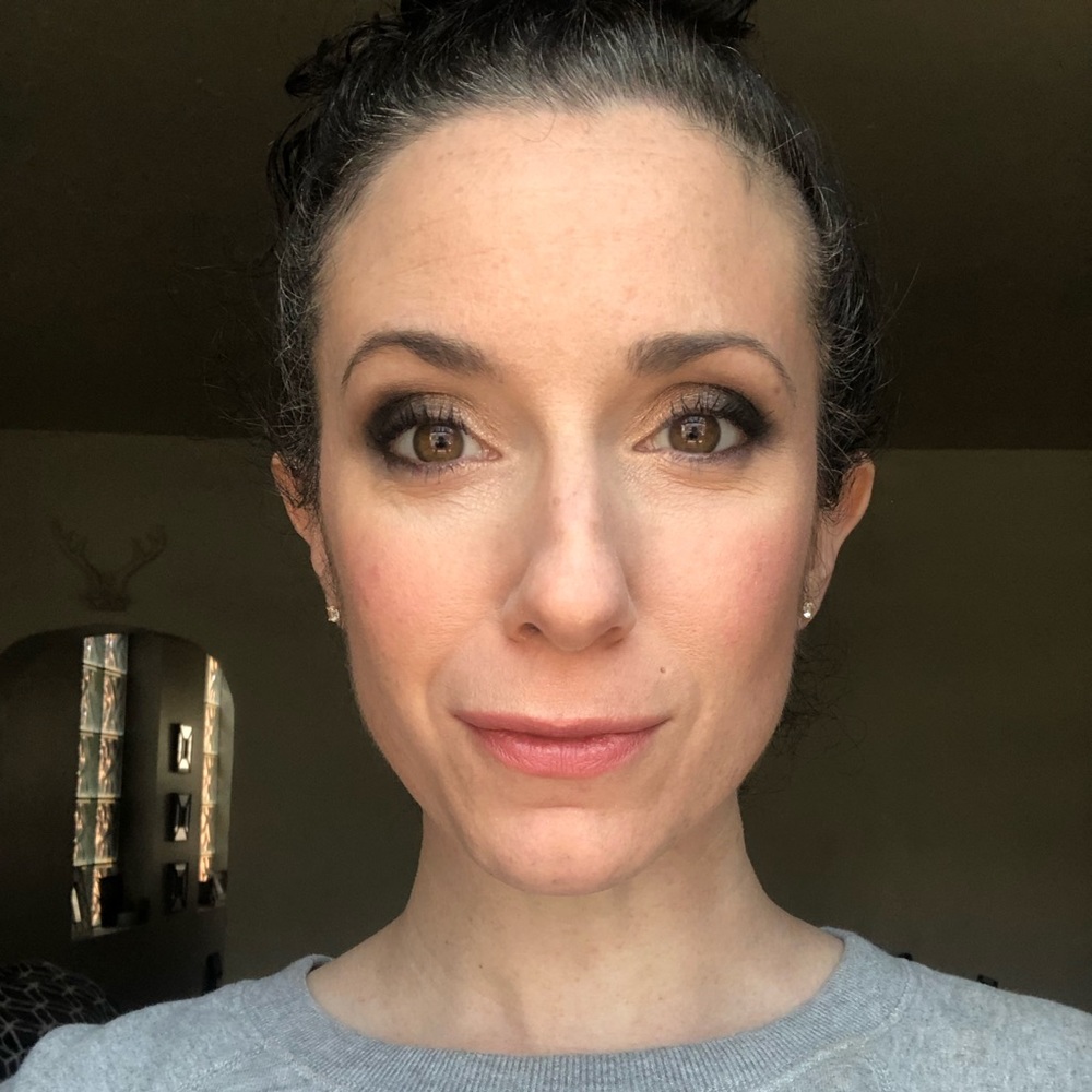 Meet your Posher, Jillian